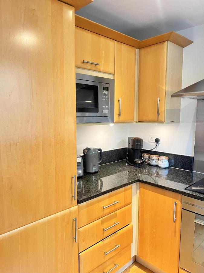 Spacious Mews Apartment, Clapham London Eksteriør billede