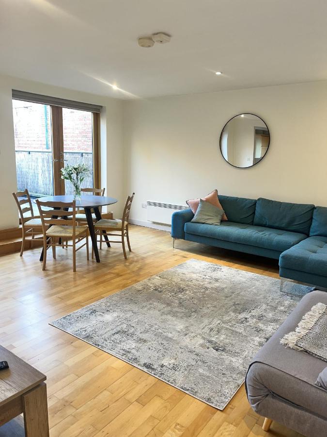 Spacious Mews Apartment, Clapham London Eksteriør billede