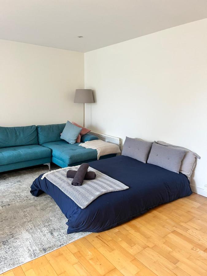 Spacious Mews Apartment, Clapham London Eksteriør billede